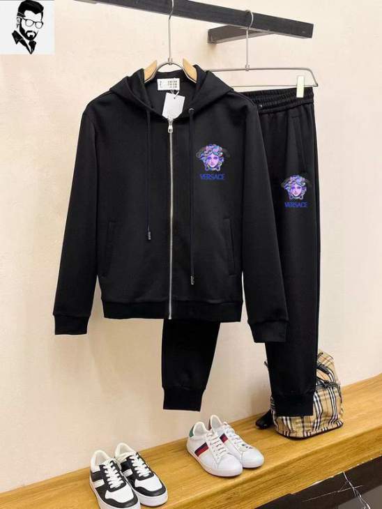 Picture of Versace Sweater Suits _SKUVersaceM-5XLkdtr30143073